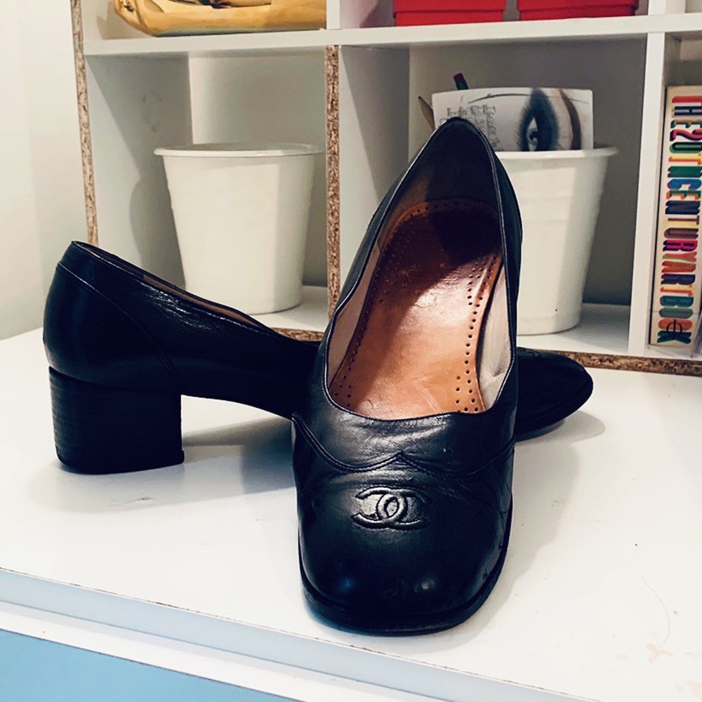Authentic Chanel Block Heel Pumps - Picture 2 of 8